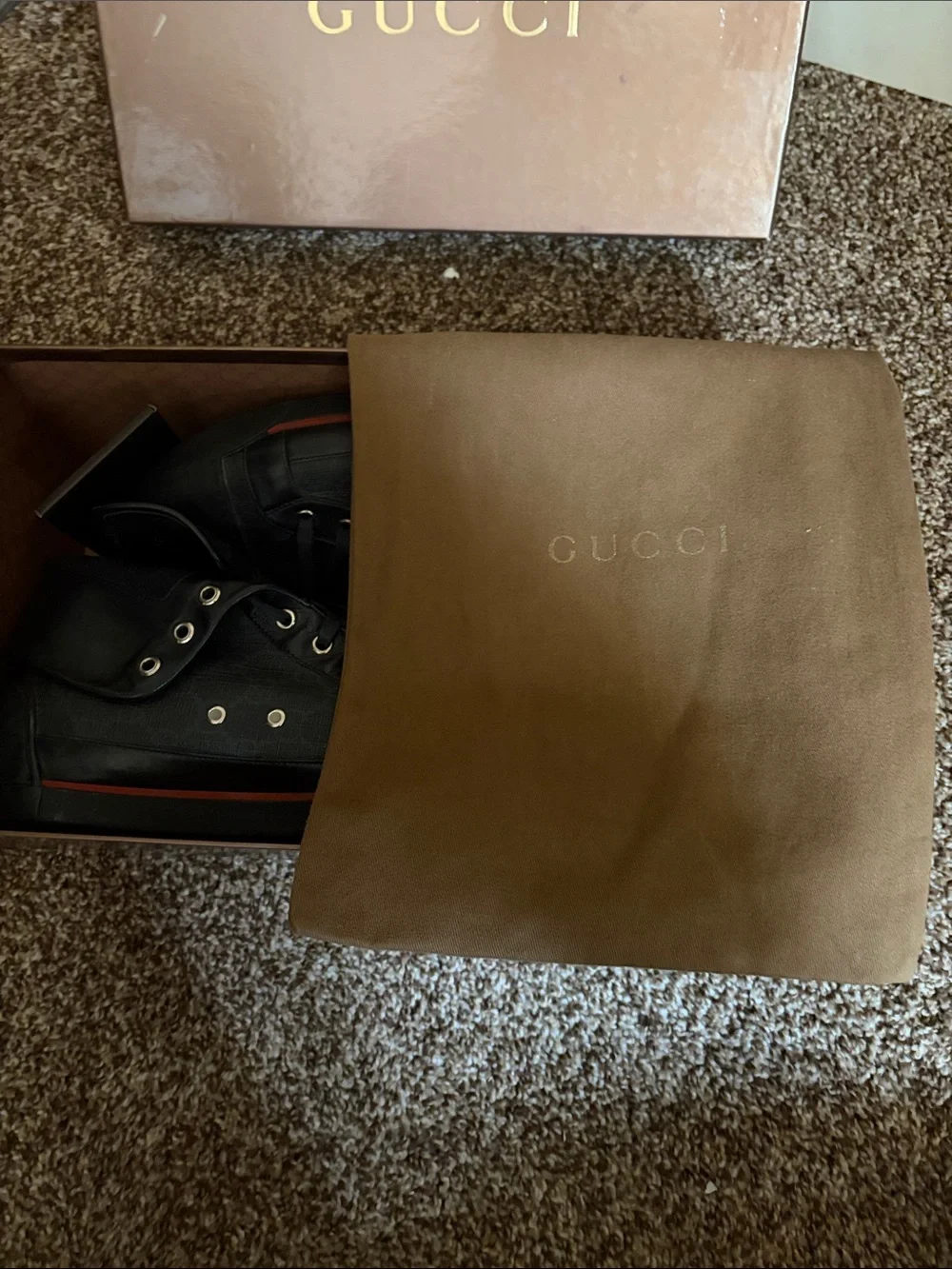 Gucci Black Sneakers with Red and Green Stripe